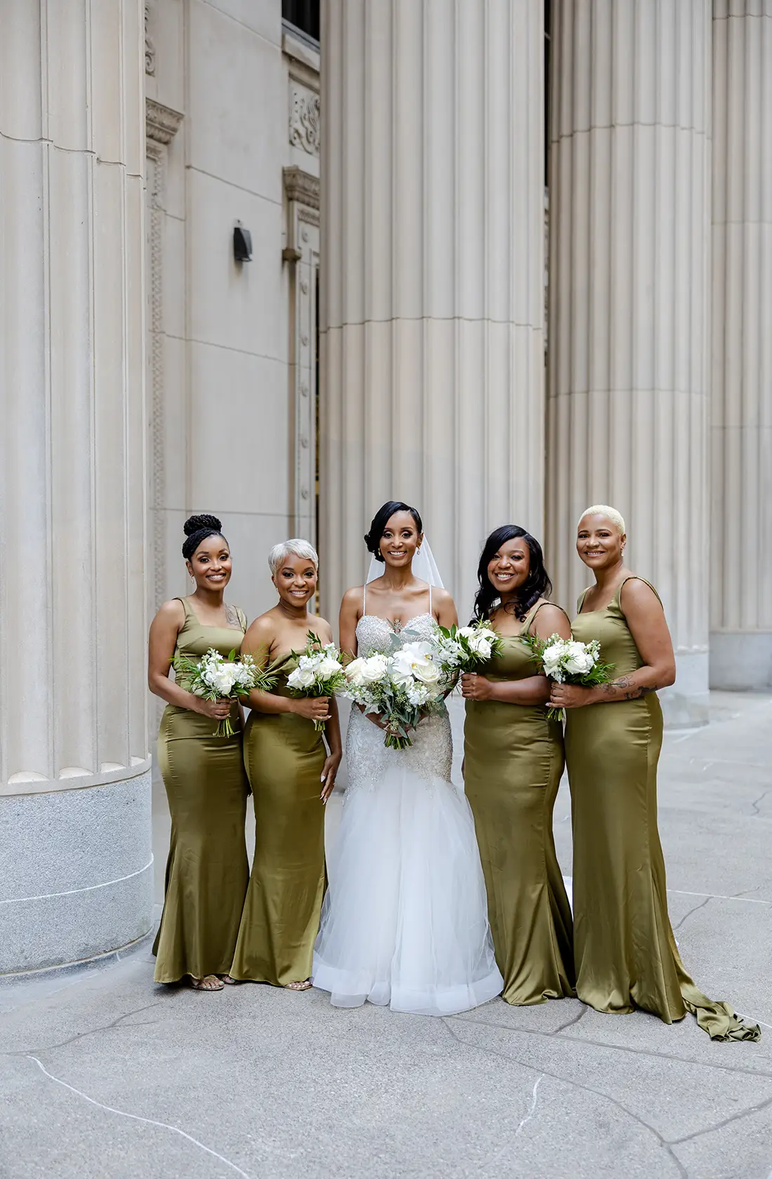 Beautiful bridesmaids posing photography Los Angeles Wedding Photographer NZ WEDDING STUDIO