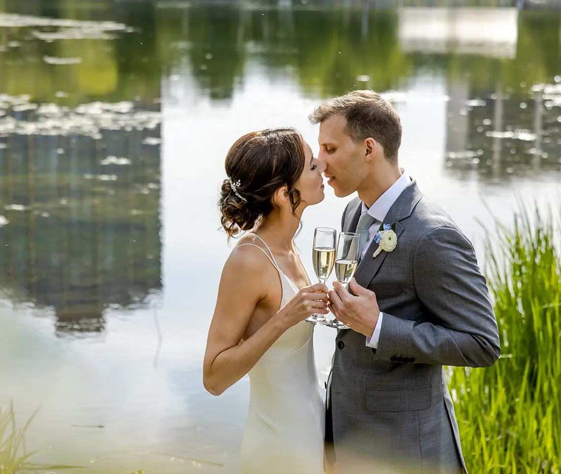 Bride and groom wedding photography in Los Angeles NZ WEDDING STUDIO