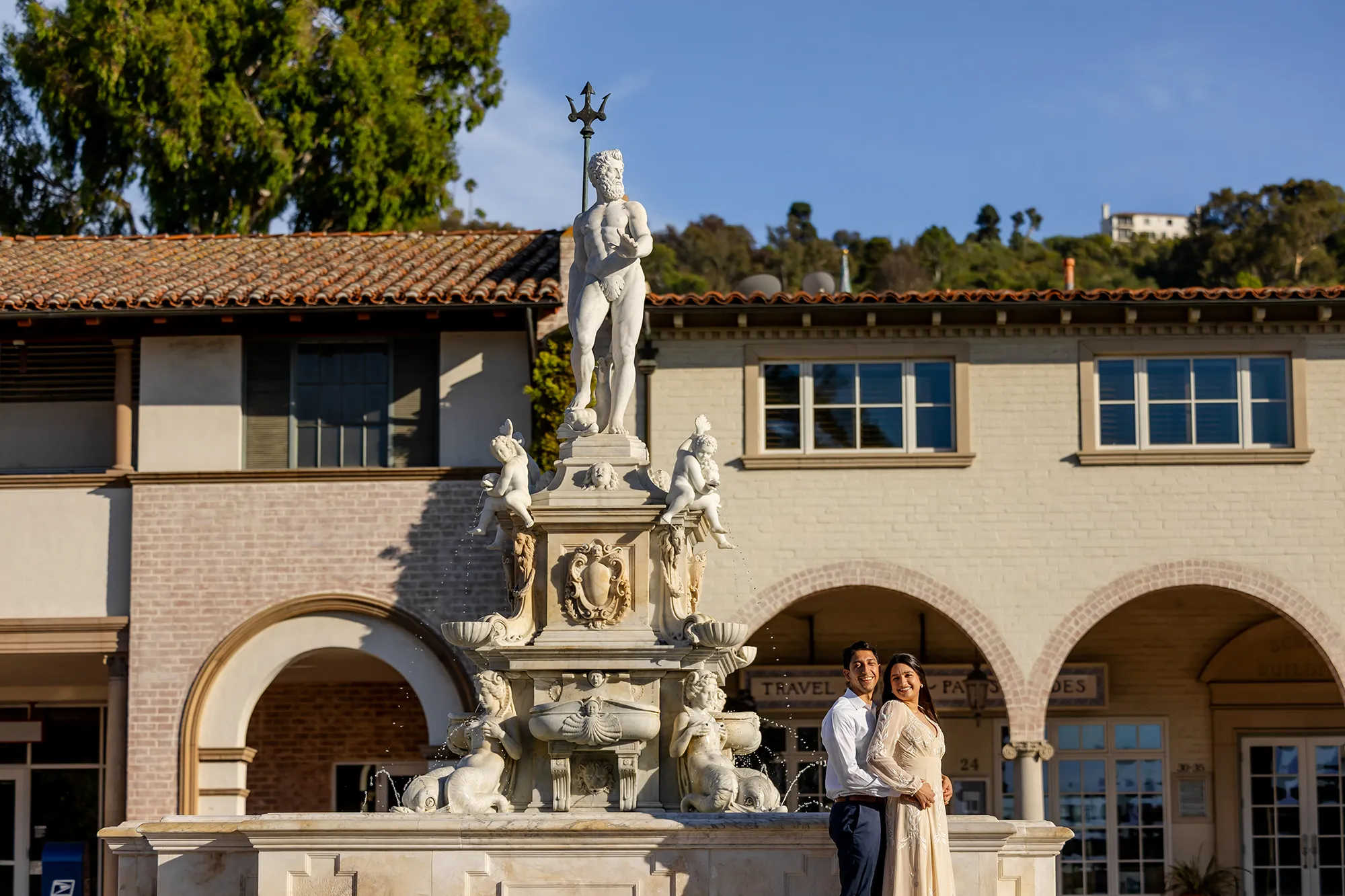 Neptune Fountain engagement photo session - Rancho Palos Verdes