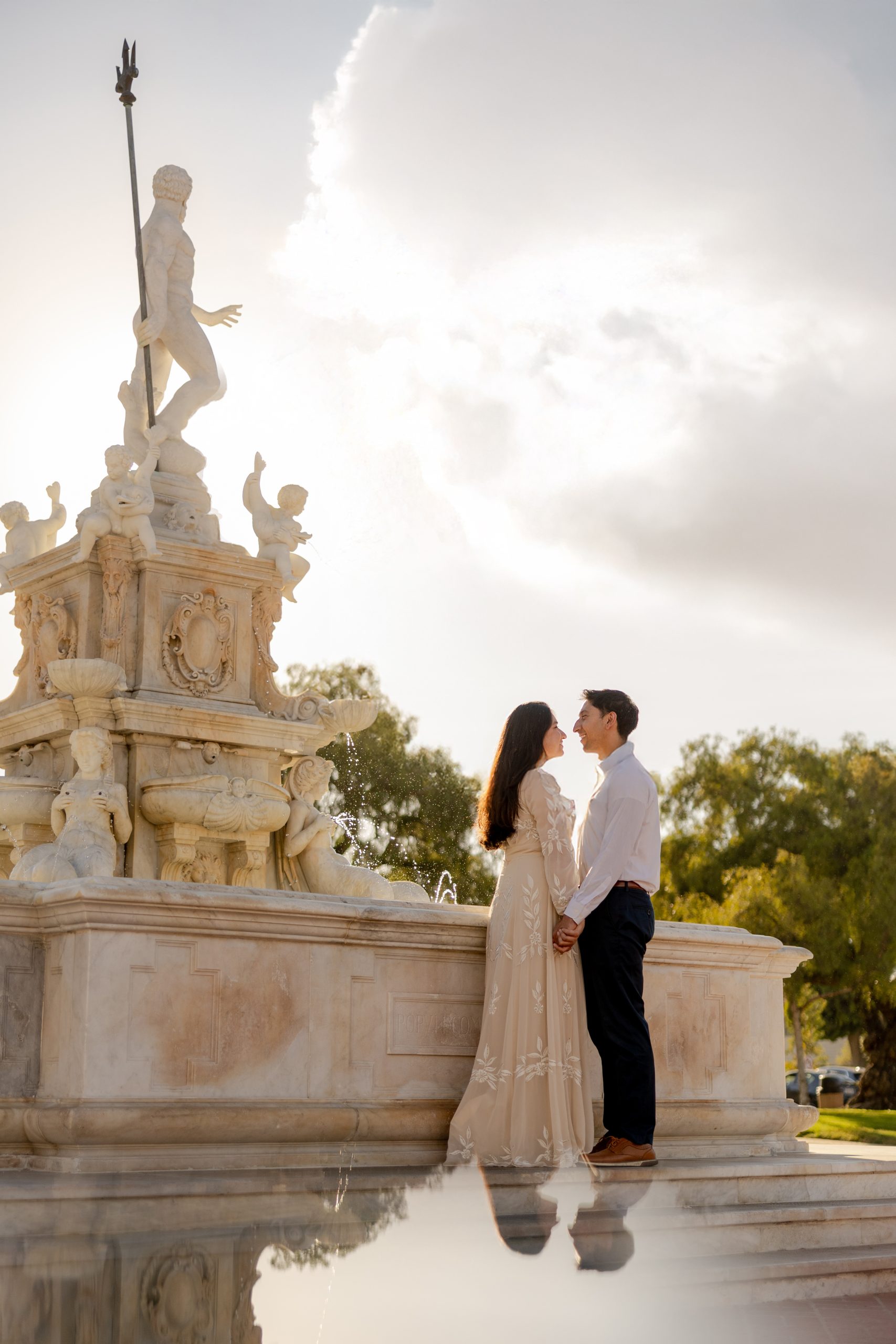 Neptune Fountain Engagement Photographer Rancho Palos Verdes NZ WEDDING STUDIO